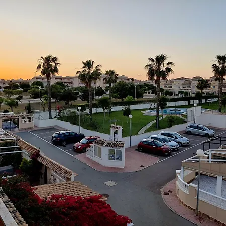 Beautiful 3 Bed In * Torrevieja