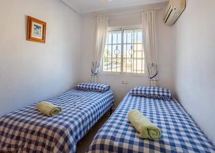 Beautiful 3 Bed In *