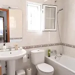 Beautiful 3 Bed In Holiday home *