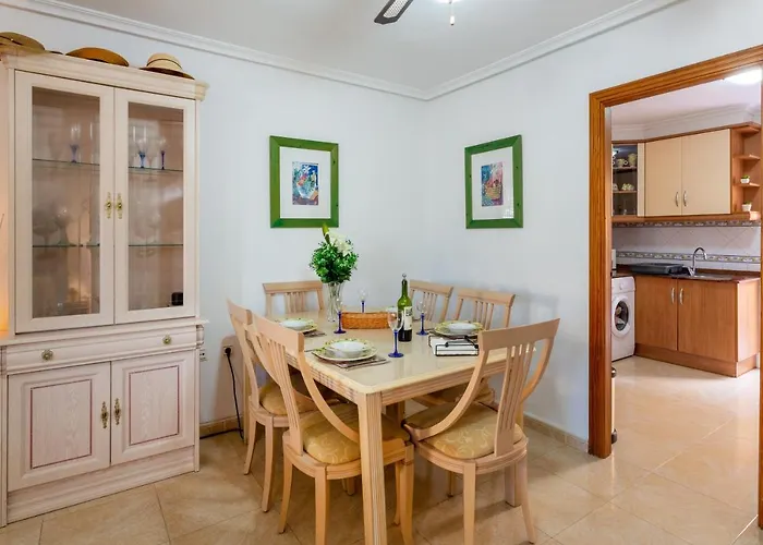 Beautiful 3 Bed In *