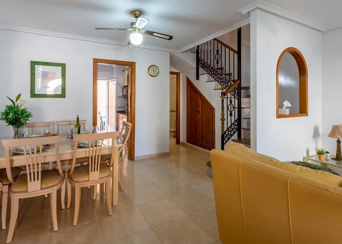 Beautiful 3 Bed In Torrevieja